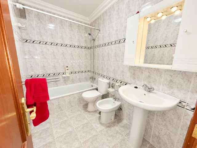 ## Amplio piso de 105 m2 con azotea privada a un paso del ma - foto 5