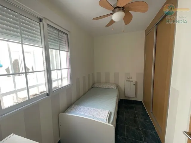 REFORMADO APARTAMENTO A 50 M DE LA PLAYA DE LA ISLA — 13