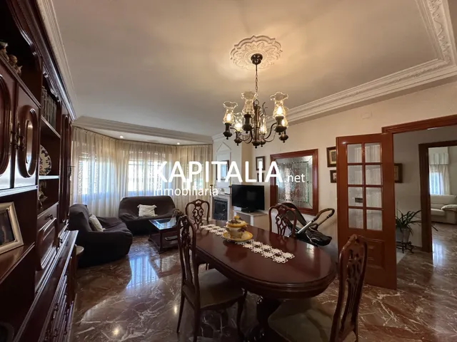 Casa en VENTA en Canals, zona Les Moles, con enorme jardín, grandes posibilidades, parking y 5 dormitorios — 9