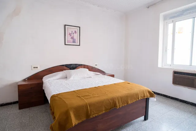 CASA INDEPENDIENTE CON GARAJE-ALMACÉN, PATIO Y TERRAZA DE 58 - foto 4