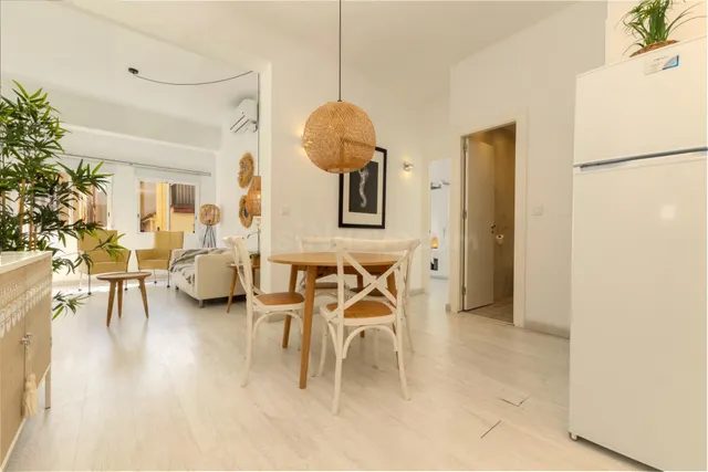 Molinillo-Capuchinos apartamento con licencia - foto 2