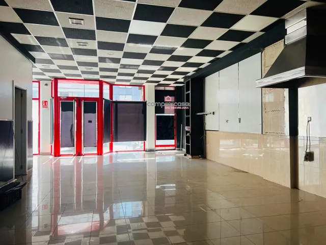 SE ALQUILA LOCAL COMERCIAL EN EL TEMPLE — 11