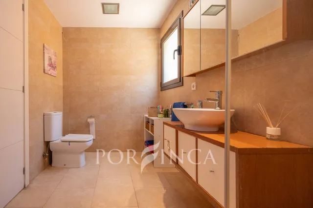 Encantadora villa con piscina y vistas panorámicas en Calonge Costa Brava — 32
