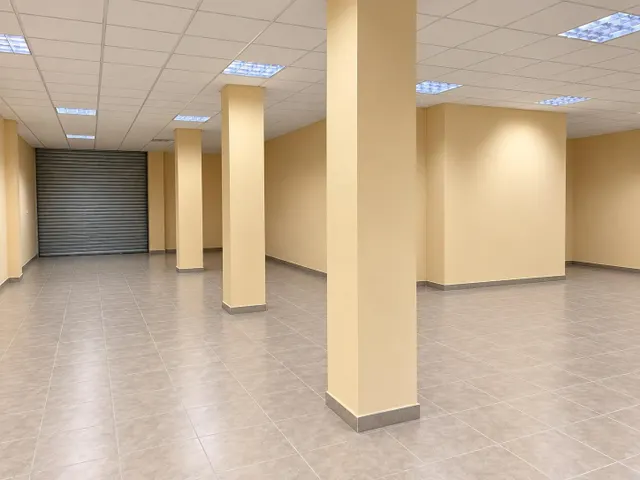 Local comercial en venta en Quart de Poblet — 9