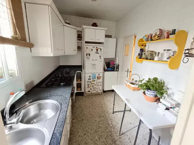 D. piso exterior, primera planta, junto a la ribera de Córdoba — 9