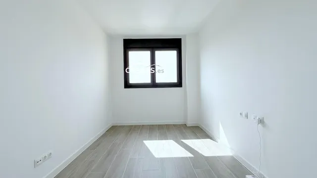 ALOVERA - Obra nueva. Ático con terraza de 7m2, 3 habitaciones, 2 baños, 2 plazas de garaje, Trastero y piscina. — 18
