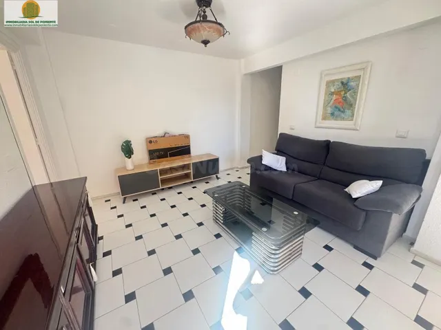 Apartamento con parking y piscina a un paso de playa ponient - foto 2
