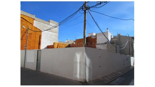 SOLAR URBANO CENTRO TAVERNES DE LA VALLDIGNA - foto 2