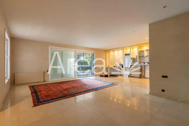 Espectacular villa con vistas al mar en Rocaferrera — 18