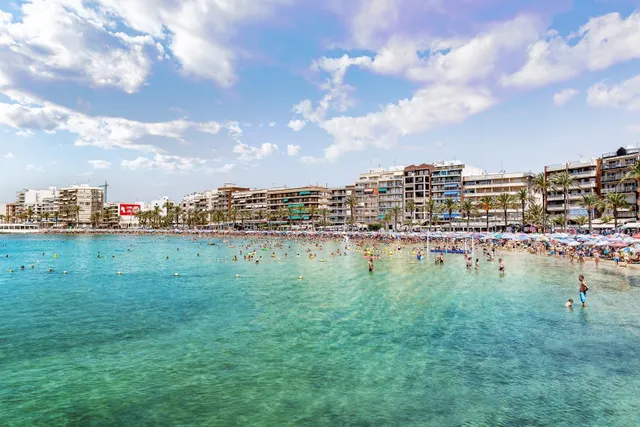 Apartamento reformado de un dormitorio en la Playa de los Locos — 28