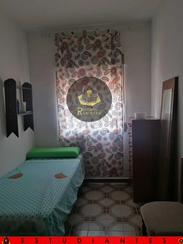 EST / Piso de CUATRO dormitorios en Cartuja - foto 2