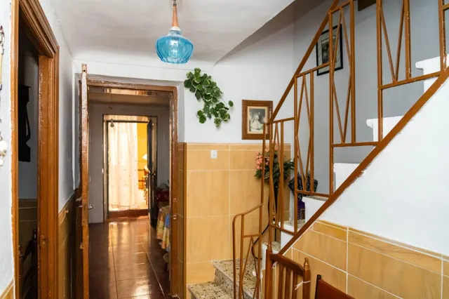 Casa tradicional de cuatro dormitorios en Íllora, Granada — 18