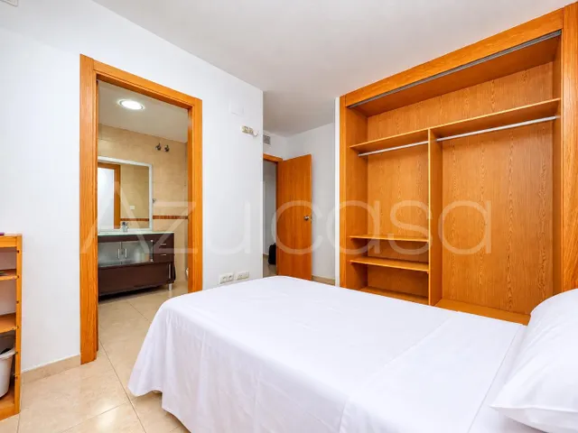 Piso en venta de 3 dormitorios y 2 baños con garaje y trastero en Monforte del Cid — 37