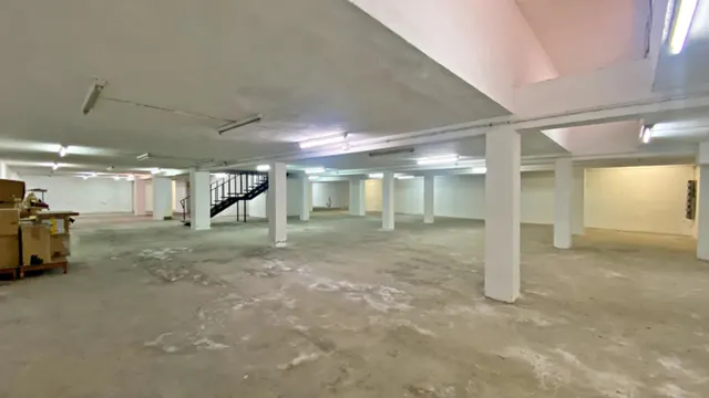 Local comercial zona centro Alicante - entreplanta+planta baja+sotano — 33