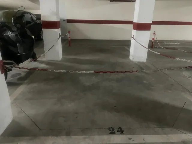 Plazas de garaje en San Juan Alicante zona Fran espinos — 5
