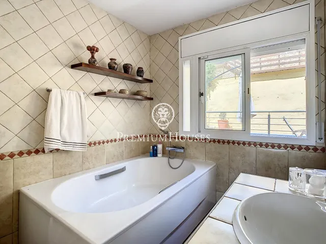 Casa en venta con vistas al mar y licencia turística — 19