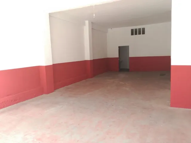 OPORTUNIDAD LOCAL EN LA ZONA ALTA — 6
