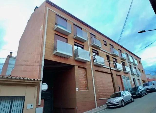 Local comercial 458m² en venta - Veinat de pocafarina - foto 3