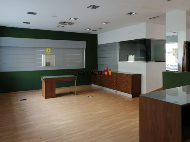 LOCAL COMERCIAL TOTALMENTE ACONDICIONADO EN VENTA — 6