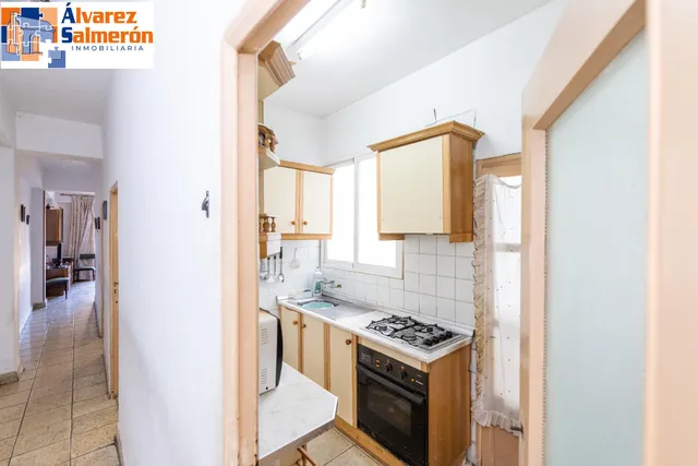 Piso para reformar junto a Plaza Einstein – 3 dormitorios y vistas despejadas — 15