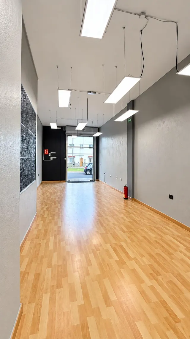 Local comercial en Avenida de los Menceyes, La Laguna — Venta o alquiler — 6