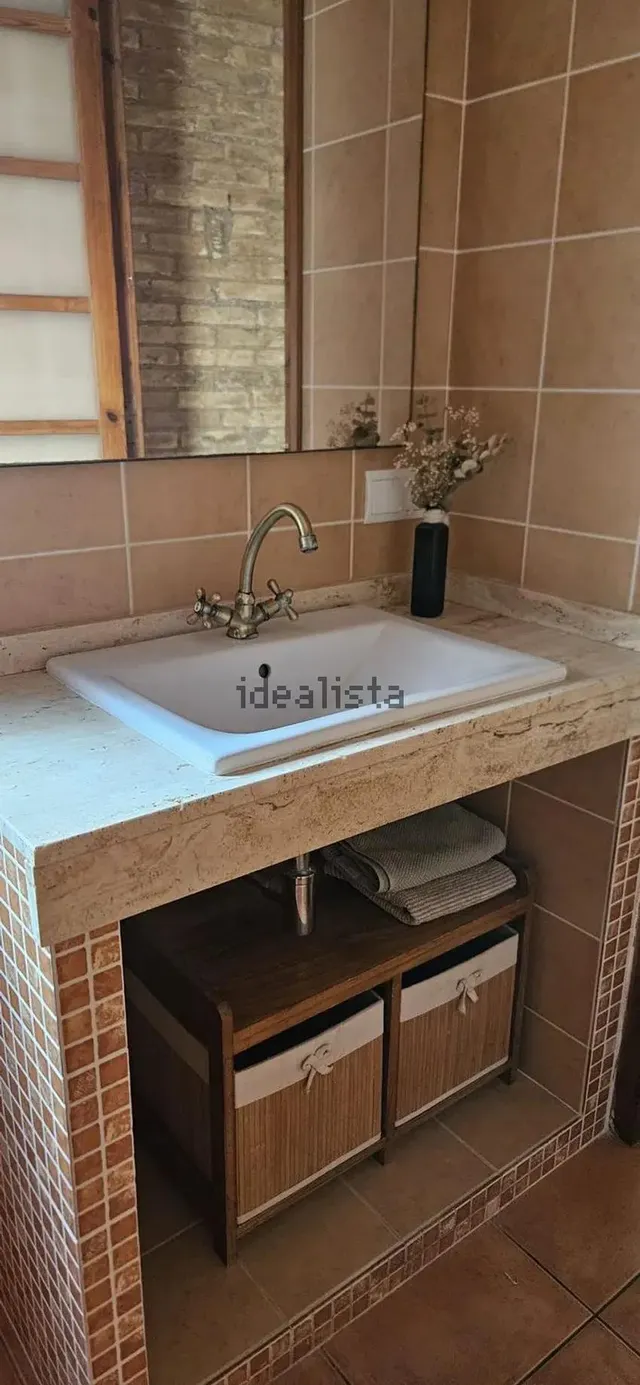 Estudio 1 habitación 80m² en alquiler - La Roqueta — 6