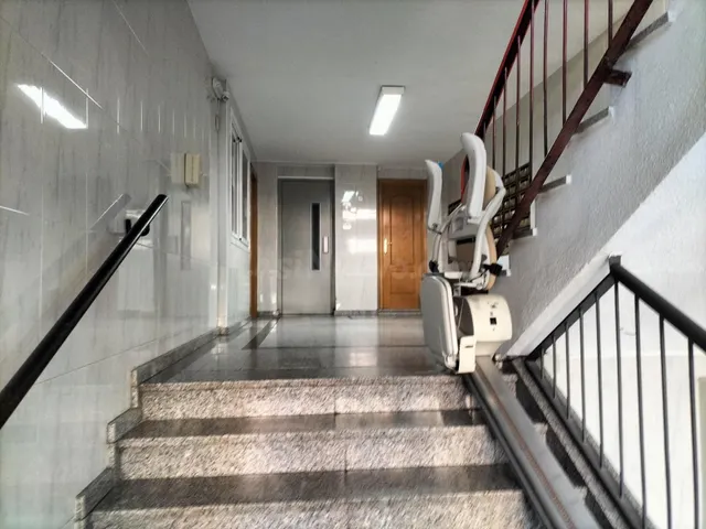 SE VENDE PISO EN CL AGUILAR DEL RIO Madrid - foto 3