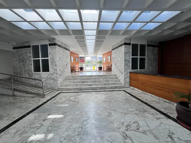 APARTAMENTO DE 2 DORMITORIOS EN PLAZA DE EUROPA. ED. ROYAL. — 26
