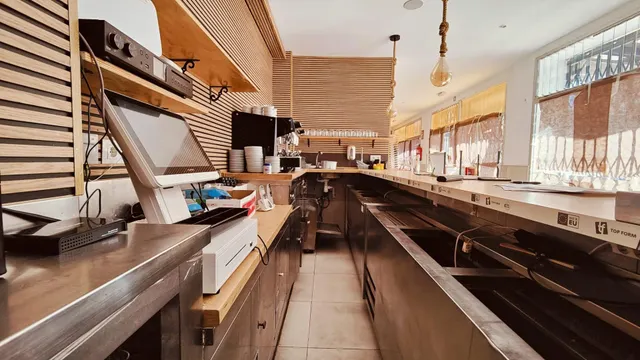 Restaurante en segunda linea de mar de Cunit — 8