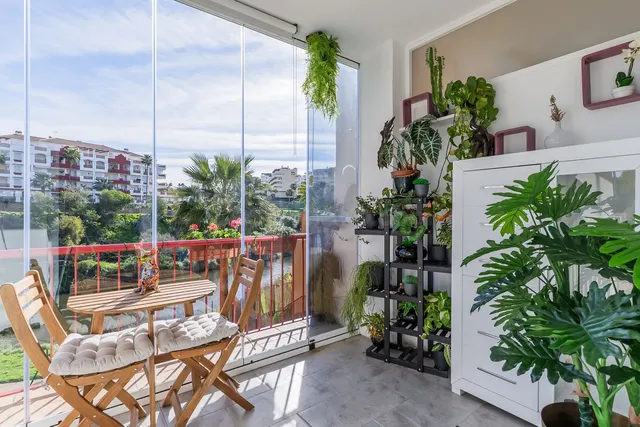 Apartamento 2 habitaciones 81m² en venta - Riviera del sol