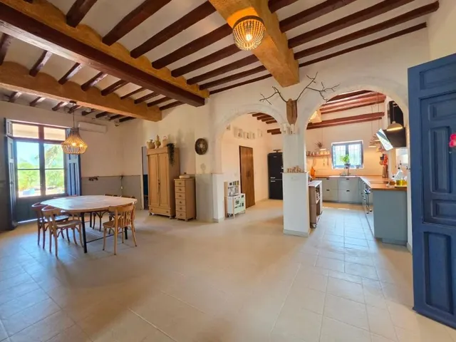 Casa 6 habitaciones 738m² en venta - Raval - Puertas Coloradas — 18