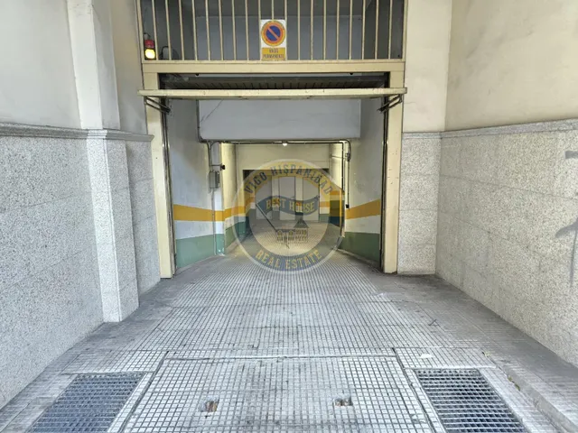 Plaza de garaje amplia próximo a povisa — 16