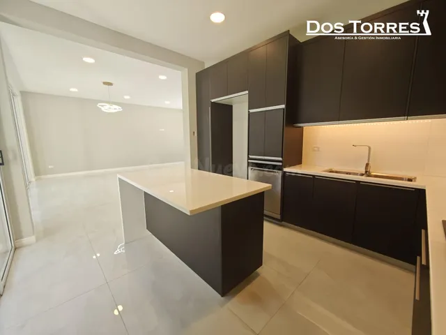 Casa 3 habitaciones 190m² en venta - Tiquipaya - foto 3
