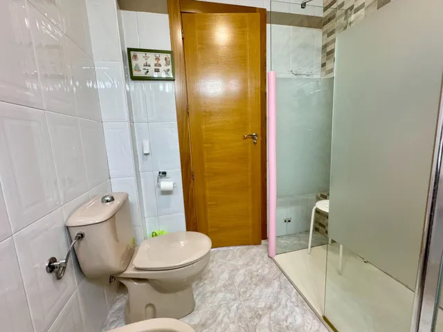 Piso 3 dormitorios con garaje en El Barrio del Carmen — 24