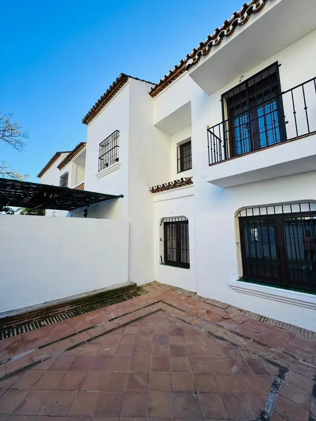 Adosado 4 habitaciones 254m² en venta - Marbella — 28