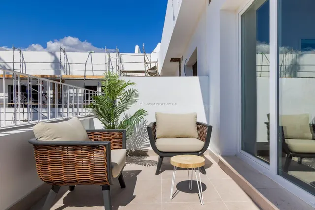 Venta de piso con tres dormitorios en Fuengirola, Málaga, Co - foto 4