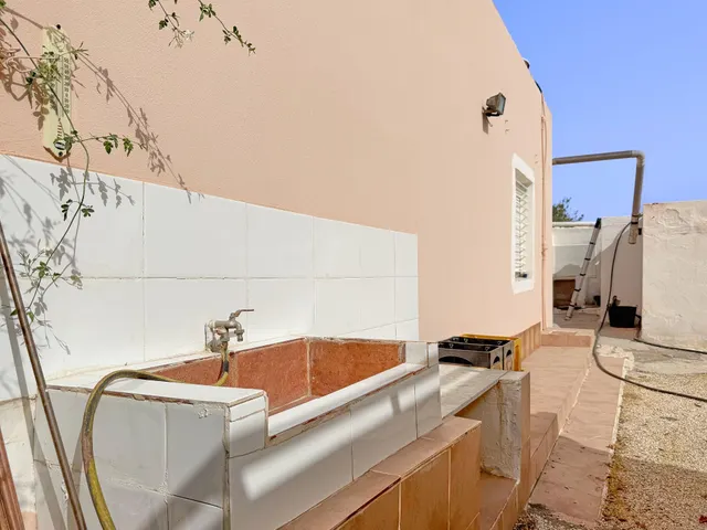 Cortijo con piscina — 15