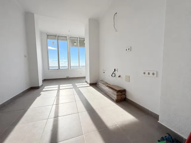 Piso de tres dormitorios reformado — 6