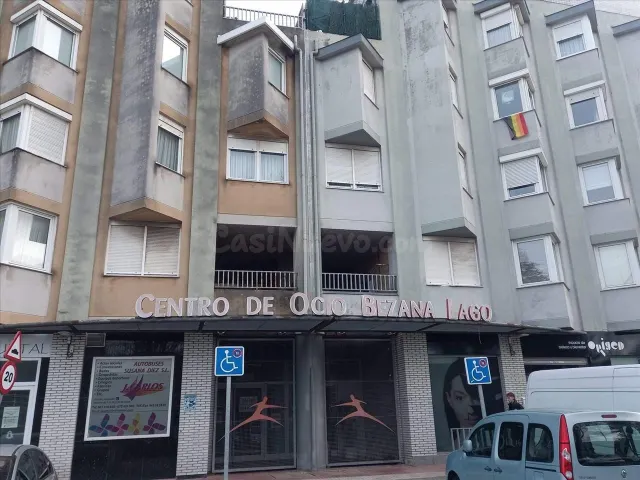 Local comercial 157m² en venta - Santa cruz de bezana - foto 4