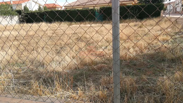 OPORTUNIDAD! SE VENDE ESPECTACULAR SOLAR DE CASI 1000 METROS CUADRADOS EN LA MEJOR ZONA DE LA FELIPA — 13