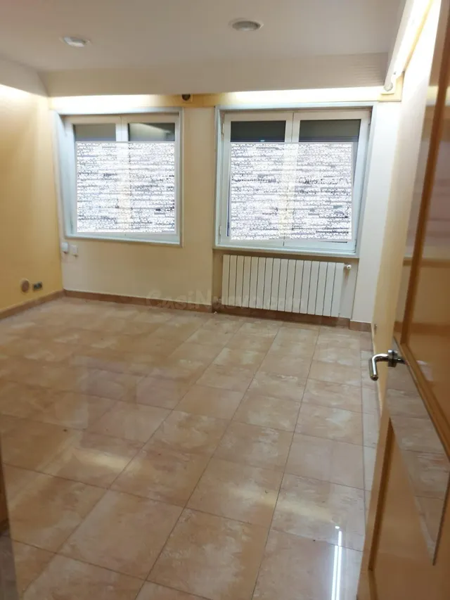 OFICINA EN EL CENTRO DE SALAMANCA — 2