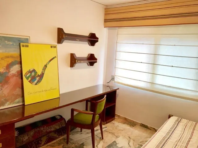 VIVIENDA EN ALQUILER SITUADA EN EL CENTRO DE LA CIUDAD — 19