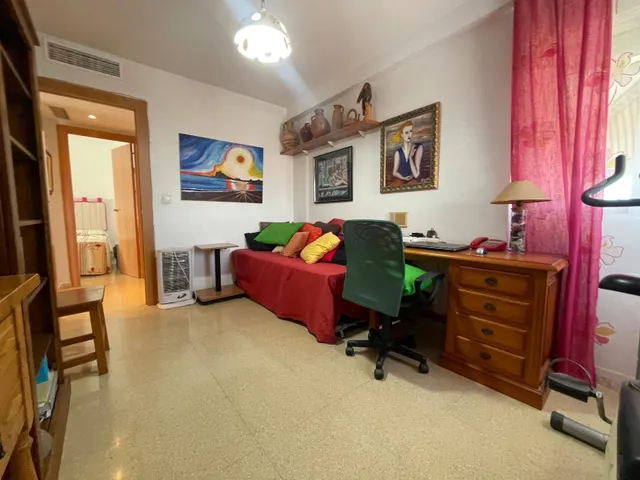 Encantador Piso en el Corazón de Águilas - ¡Tu Nuevo Hogar Cerca del Mar! — 20