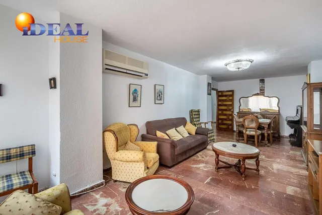 MAGNIFICA VIVIENDA EN LAS FLORES - CAMINO DE RONDA — 6
