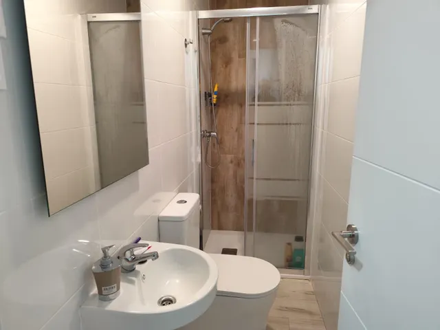 PISO EN VENTA ALQUILADO 2360€/MES - LOS ANGELES — 13