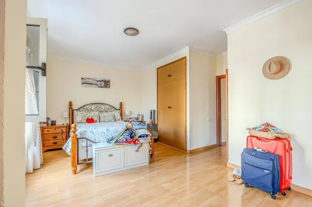 Amplia vivienda familiar en venta en tomás morales — 31