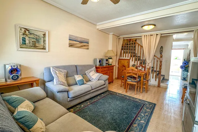 MAGNIFICA VIVIENDA ADOSADA CON PISCINA COMUNITARIA, IDONEA COMO VACACIONAL — 9