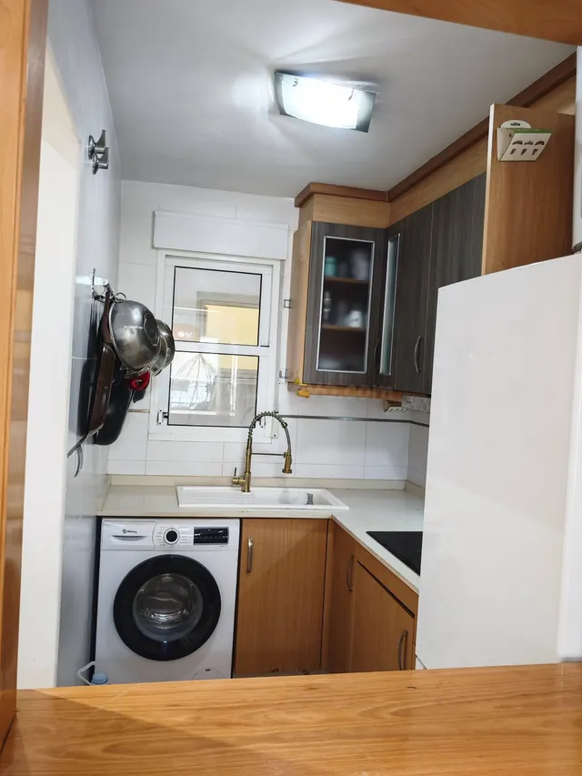 Piso de 2 dormitorios con terraza y ascensor en Torrevieja — 5