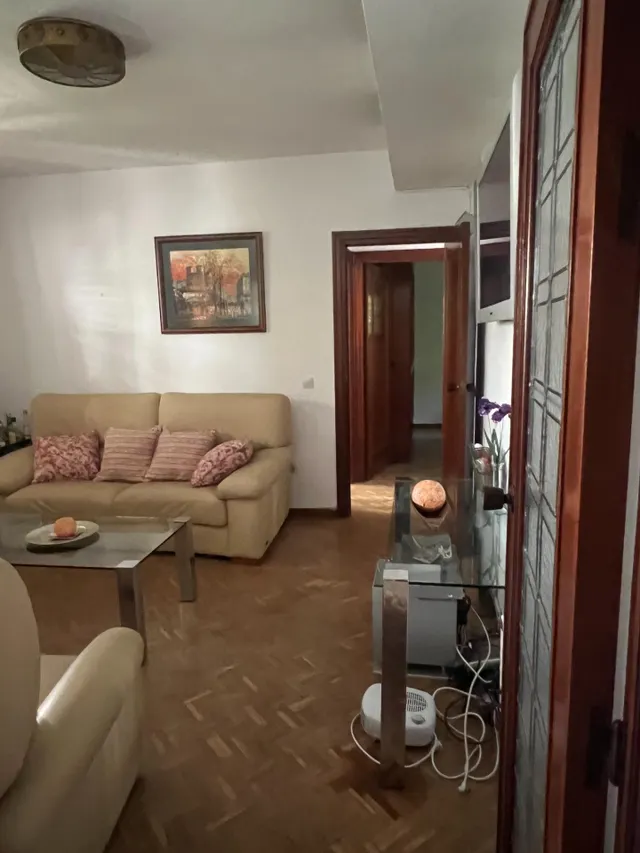 Se venden dos pisos de 2 habitaciones cada uno, con licencia turística — 11