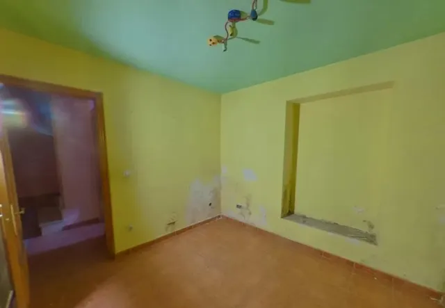 ESTUPENDA CASA EN HUERGAS DE GORDON — 9